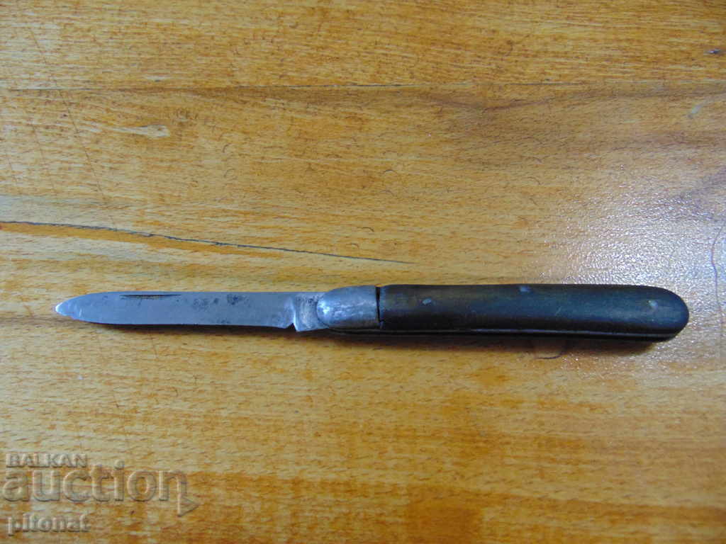 Антикварен джобен нож рогови чирени