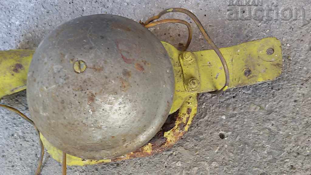 Retro Trombone Horn with price 21.00 BGN | € 10.74 Retro Trombone Horn with price 21.00 BGN | € 10.74