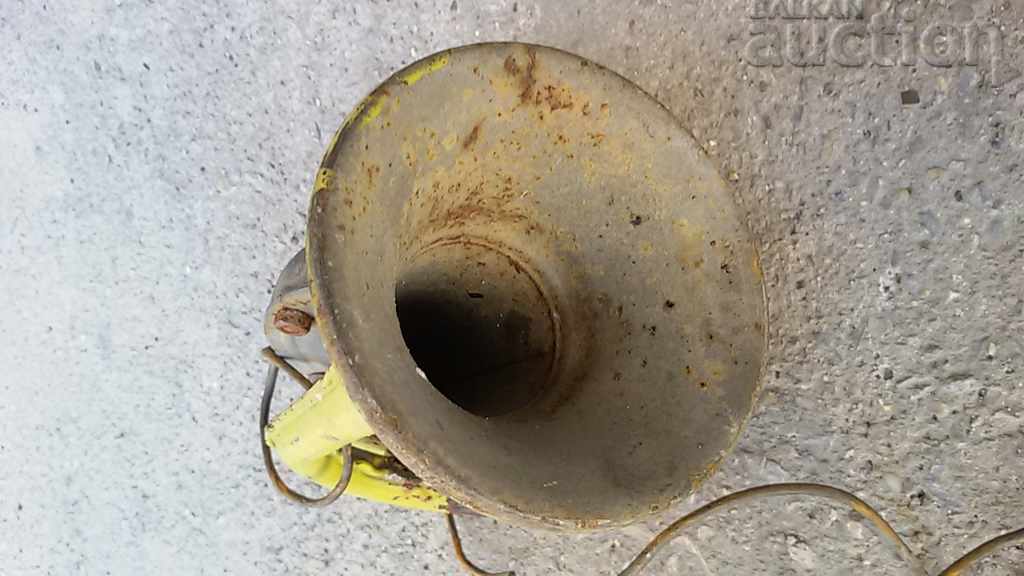 Auction Retro Trombone Horn Auction Retro Trombone Horn