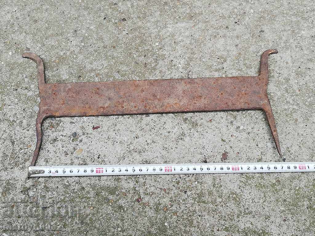 Auction Hand-scraped scraper for wrought iron shoes Auction Hand-scraped scraper for wrought iron shoes