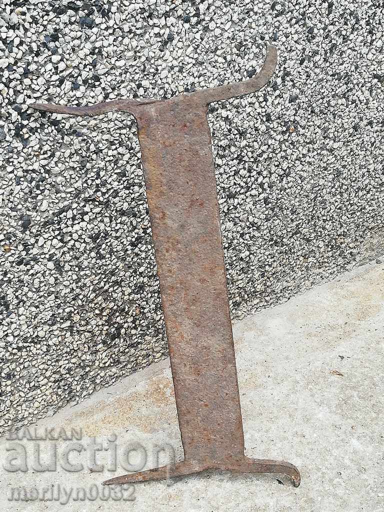 Hand-scraped scraper for wrought iron shoes - 7 Hand-scraped scraper for wrought iron shoes - 7