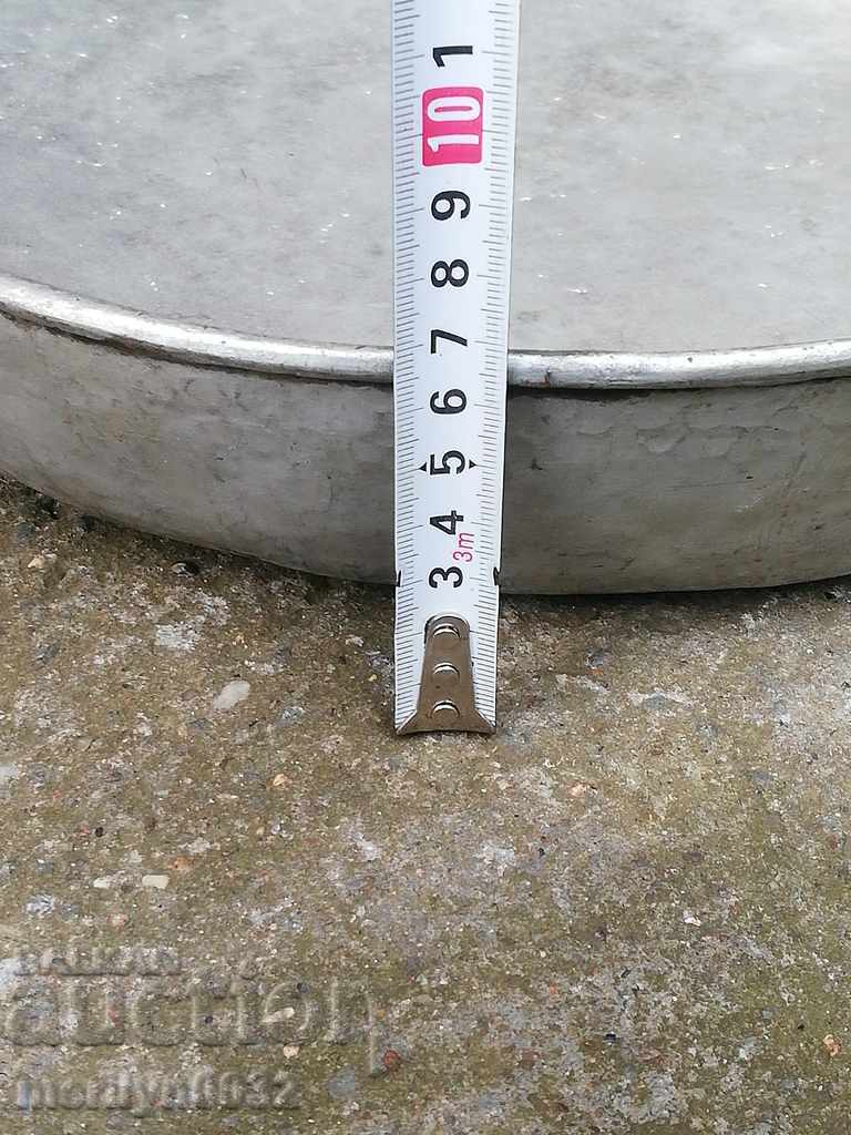 Delivery of Tin, tray, baker, tray, copper pot Delivery of Tin, tray, baker, tray, copper pot