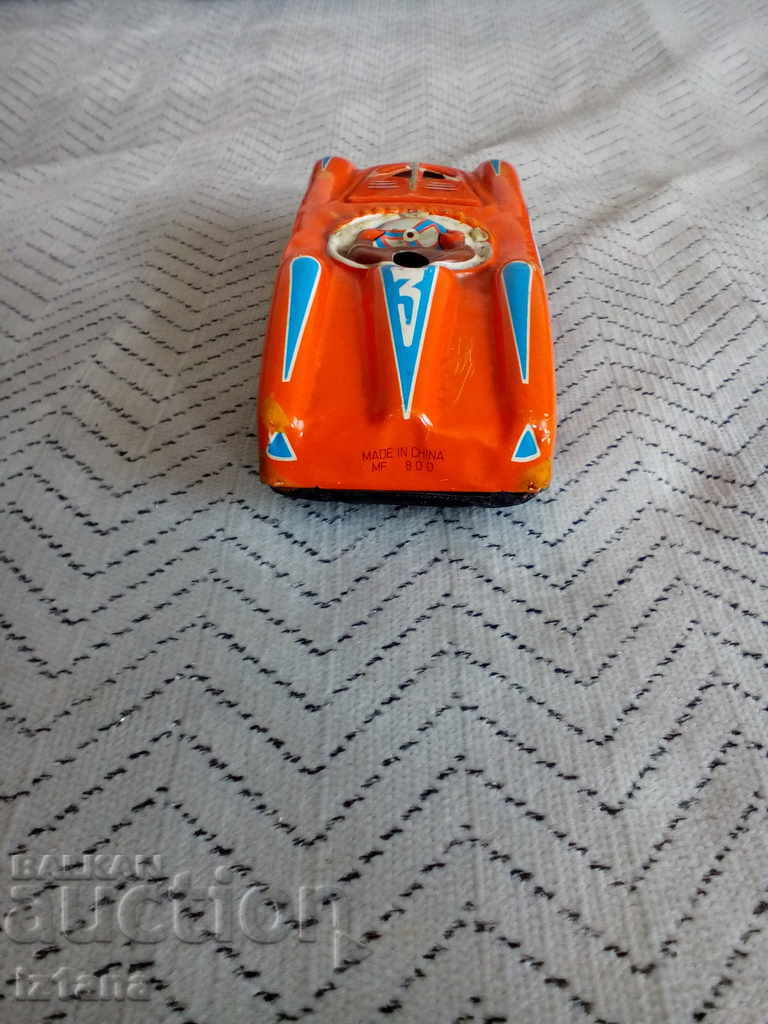 Delivery of Old metal stroller