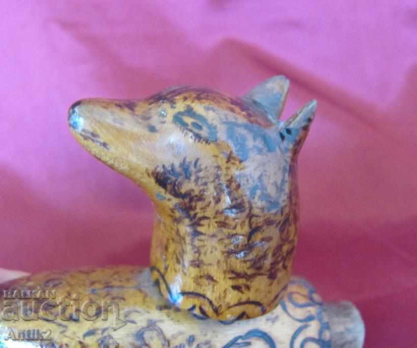 Auction  Old Wooden Goose Cinnamon