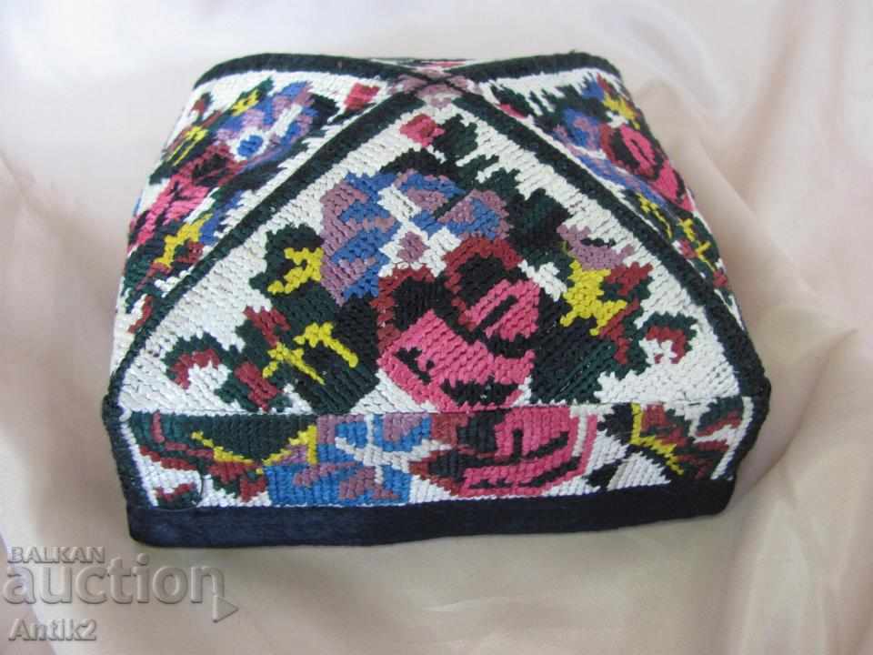 Auction Old Hand Embroidered Turkish Hat Auction Old Hand Embroidered Turkish Hat