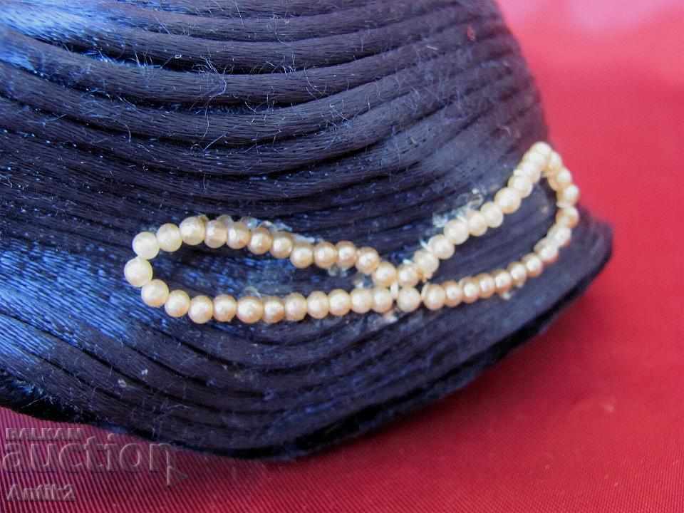 Delivery of Art Deco Women's Hat Delivery of Art Deco Women's Hat