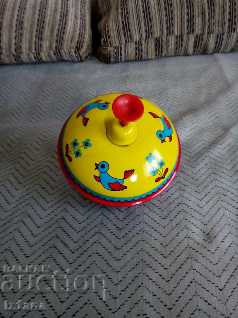 Toy toy top with price 35.00 BGN | € 17.90 Toy toy top with price 35.00 BGN | € 17.90