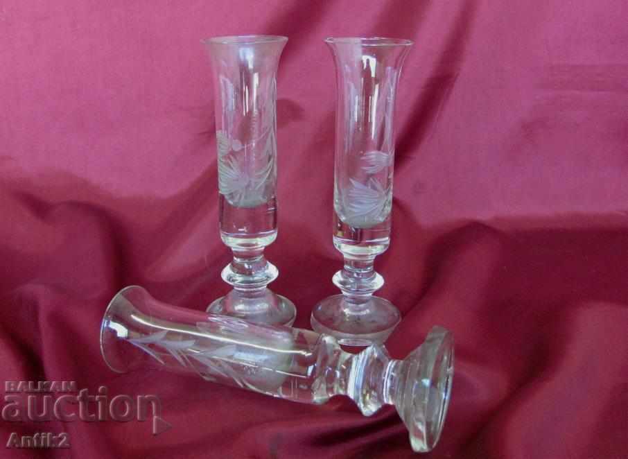 18th Century Antique Glasses 3 pieces with price 430.00 BGN | € 219.86 18th Century Antique Glasses 3 pieces with price 430.00 BGN | € 219.86