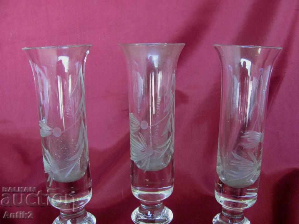 Auction 18th Century Antique Glasses 3 pieces Auction 18th Century Antique Glasses 3 pieces