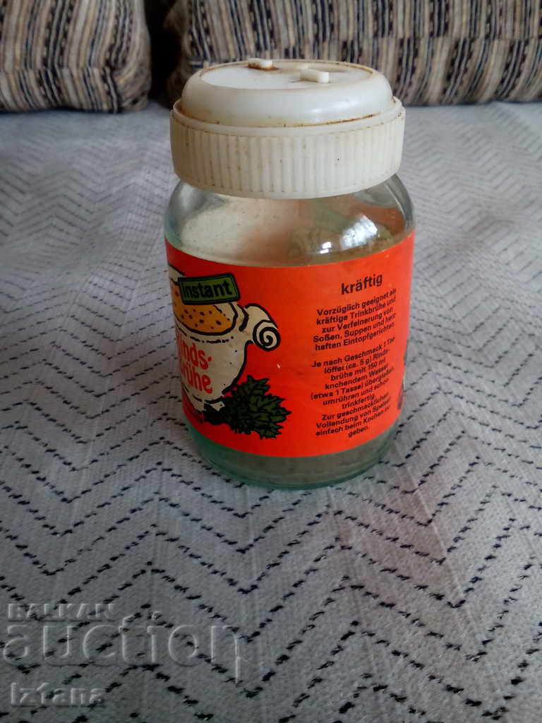 Auction An old spice jar Auction An old spice jar