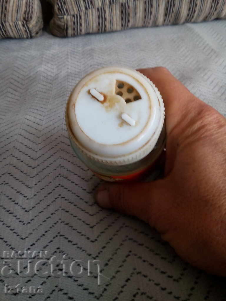 Delivery of An old spice jar Delivery of An old spice jar