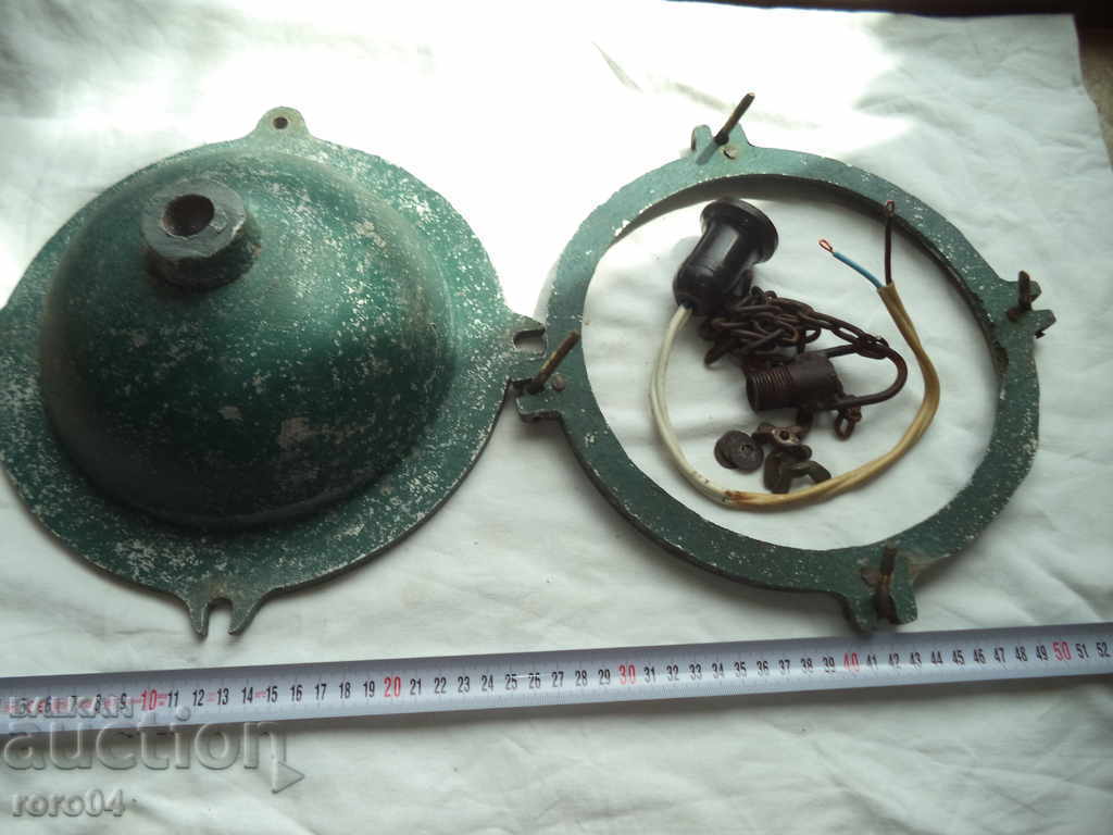 СТАРА АЛУМИНИЕВА ПРОМИШЛЕНА ЛАМПА - ДЕЙСТВАЩА - 6 СТАРА АЛУМИНИЕВА ПРОМИШЛЕНА ЛАМПА - ДЕЙСТВАЩА - 6