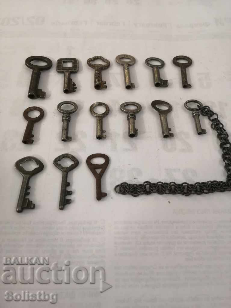 Lot of old hollow keys. - 7 Lot of old hollow keys. - 7