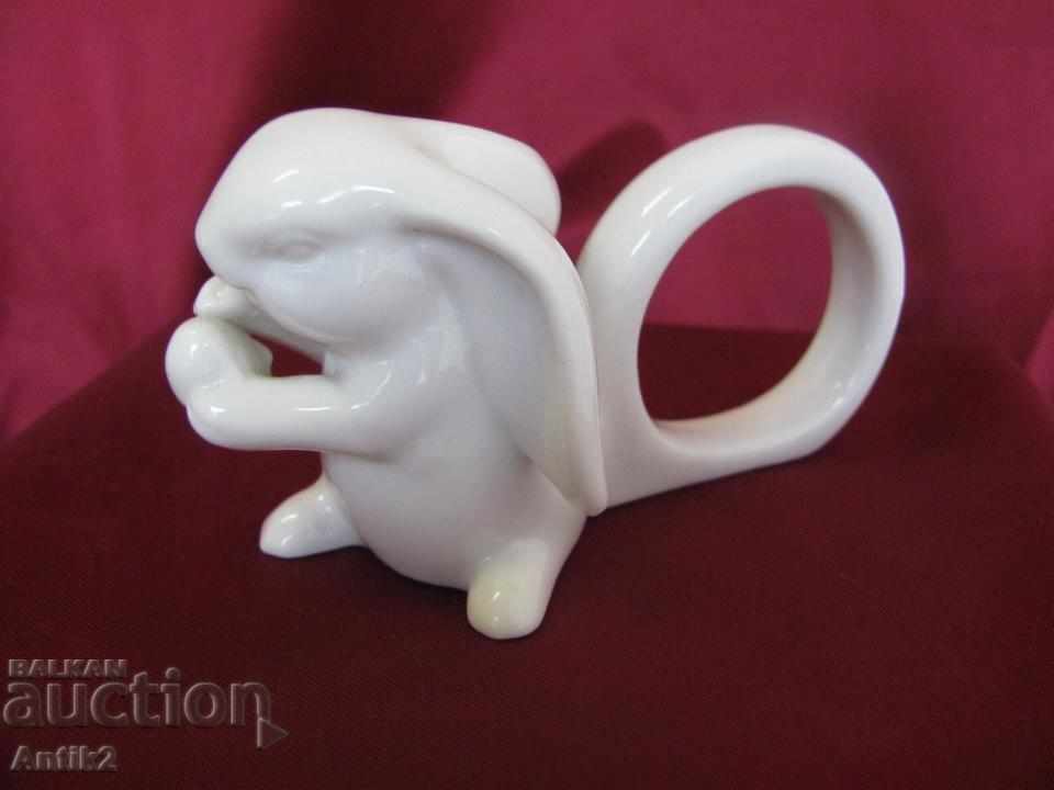 Delivery of Old Porcelain Figures Salfhetti- Rabbit 2 pieces Delivery of Old Porcelain Figures Salfhetti- Rabbit 2 pieces