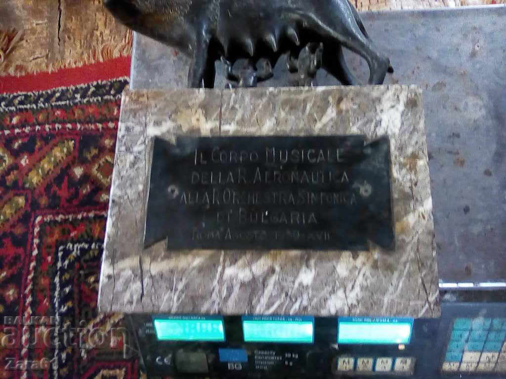 Old bronze statuette - 6 Old bronze statuette - 6