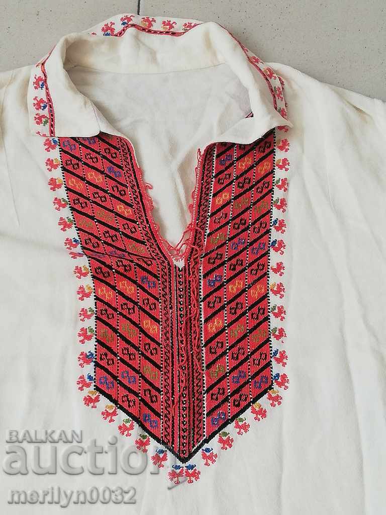 Children's shirt silk Bulgarian embroidery folk costume embroidery with price 149.90 BGN | € 76.64 Children's shirt silk Bulgarian embroidery folk costume embroidery with price 149.90 BGN | € 76.64