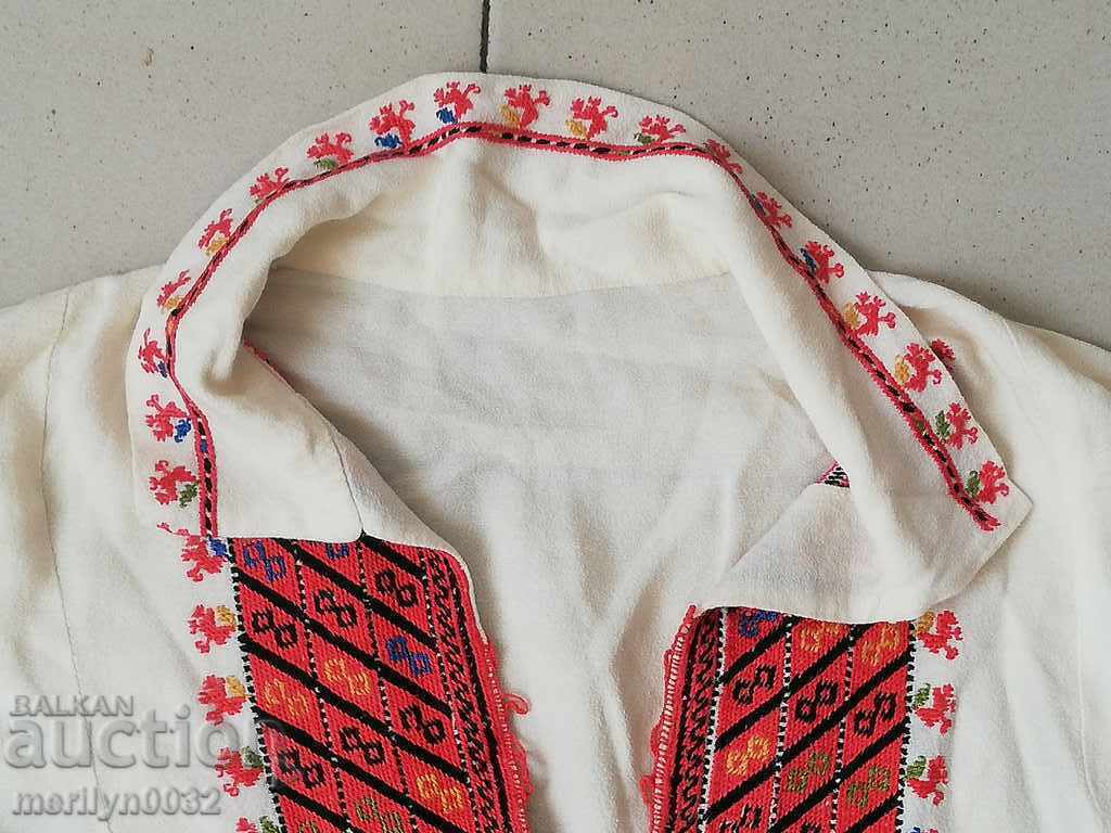Children's shirt silk Bulgarian embroidery folk costume embroidery - 7 Children's shirt silk Bulgarian embroidery folk costume embroidery - 7