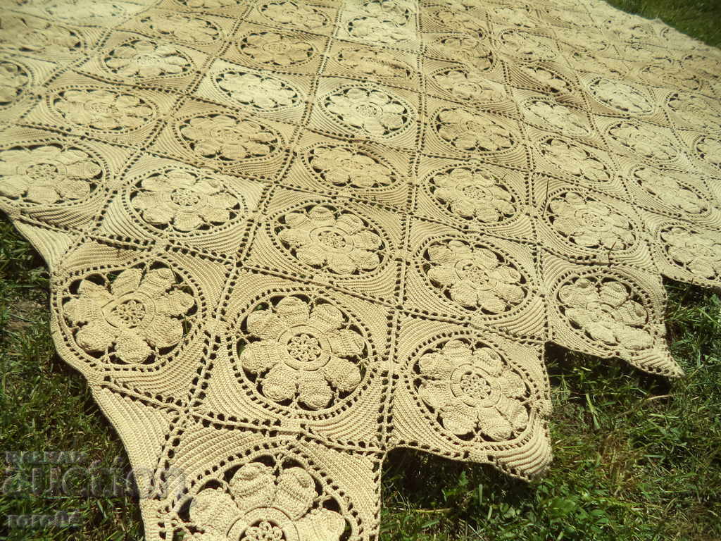 ROOF - HAND KNIVES OF ONE HOOK - 5 ROOF - HAND KNIVES OF ONE HOOK - 5