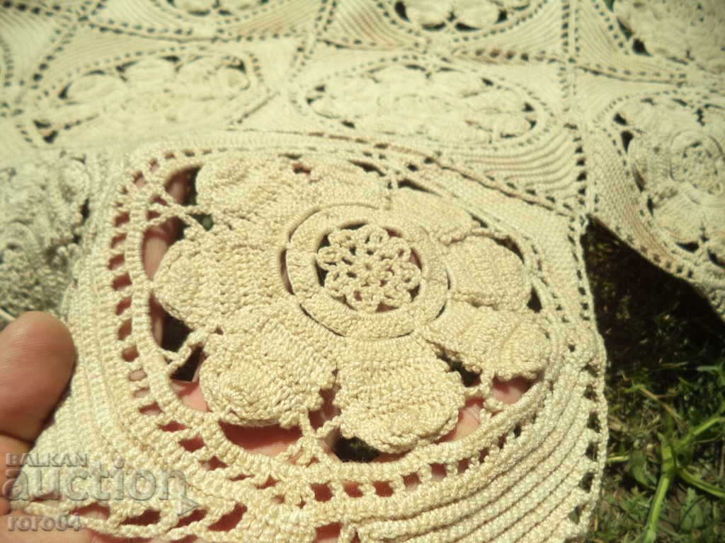 ROOF - HAND KNIVES OF ONE HOOK - 5 ROOF - HAND KNIVES OF ONE HOOK - 5