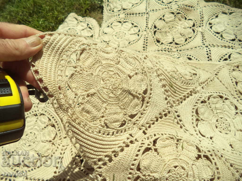 ROOF - HAND KNIVES OF ONE HOOK - 7 ROOF - HAND KNIVES OF ONE HOOK - 7