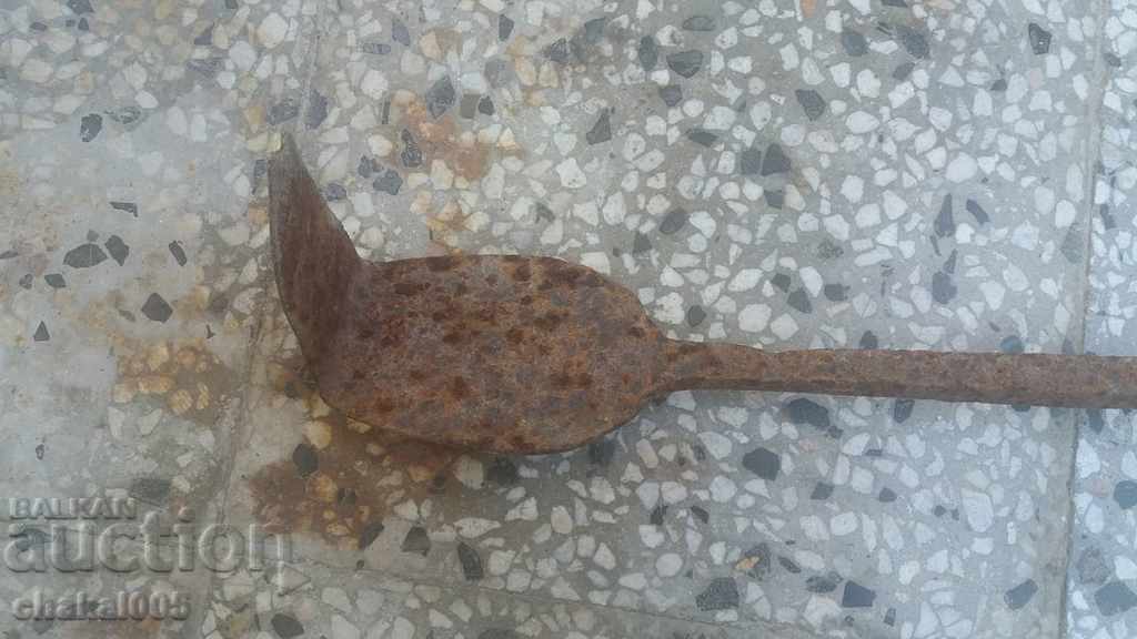 An old wrought iron fireplace mantel with price 20.00 BGN | € 10.23 An old wrought iron fireplace mantel with price 20.00 BGN | € 10.23