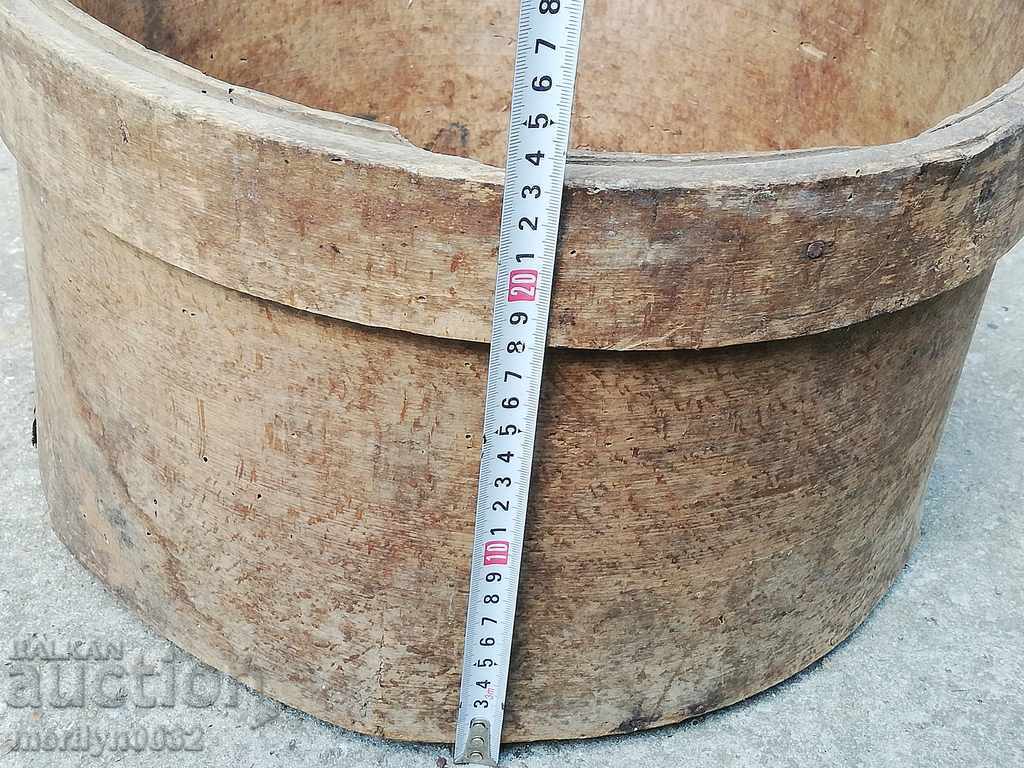 Old crutch for wheat, bushel, bucket, wooden - 6 Old crutch for wheat, bushel, bucket, wooden - 6