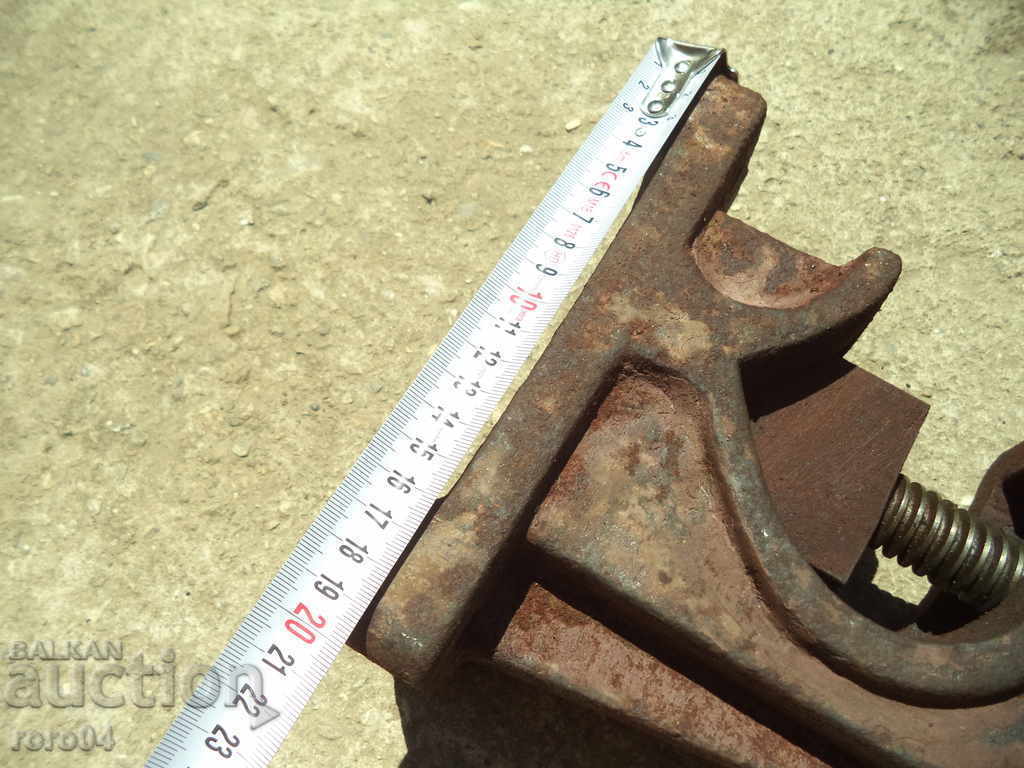 Licitație MENGEME - PIPE - VIK - 11 kg. - STARE DE TOP