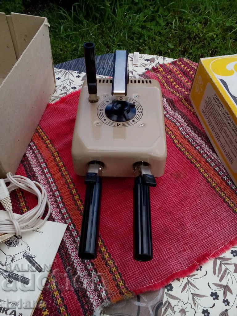 Delivery of Professional hair curler, curling iron Delivery of Professional hair curler, curling iron