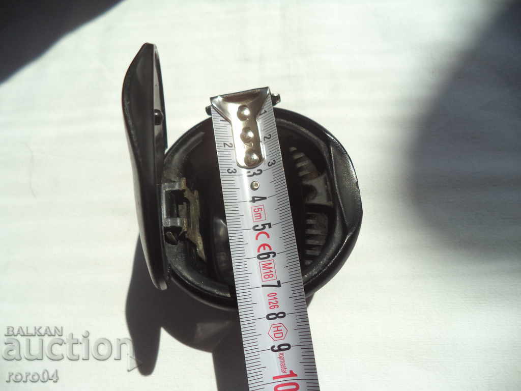 CROWN WITH CRAZYLER COVER / CHRYSLER - 6