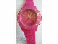 Electronic women's watch