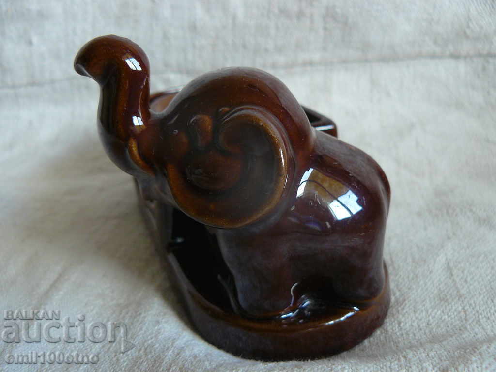 Made in Occupied Japan Stand Figure Elephant with 3 ashtray with price 20.00 BGN | € 10.23