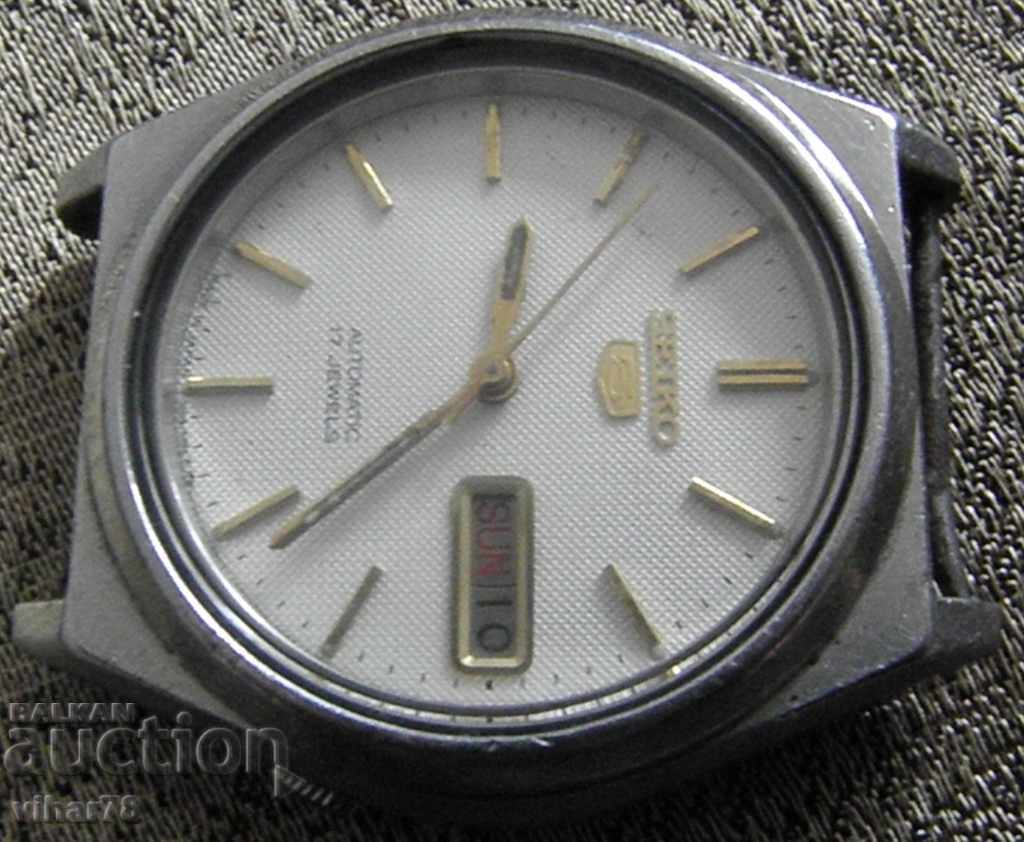MODEL RAR BĂRBAȚI-SEIKO-SEIKO 5 cu preț € 79.99 | 156.45 BGN MODEL RAR BĂRBAȚI-SEIKO-SEIKO 5 cu preț € 79.99 | 156.45 BGN