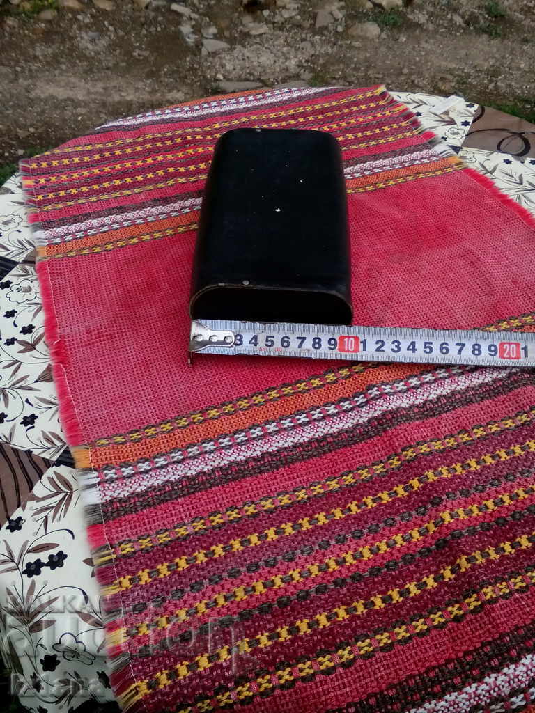 Δημοπρασία Παλιό δερμάτινο τσαντάκι εργαλείων Δημοπρασία Παλιό δερμάτινο τσαντάκι εργαλείων