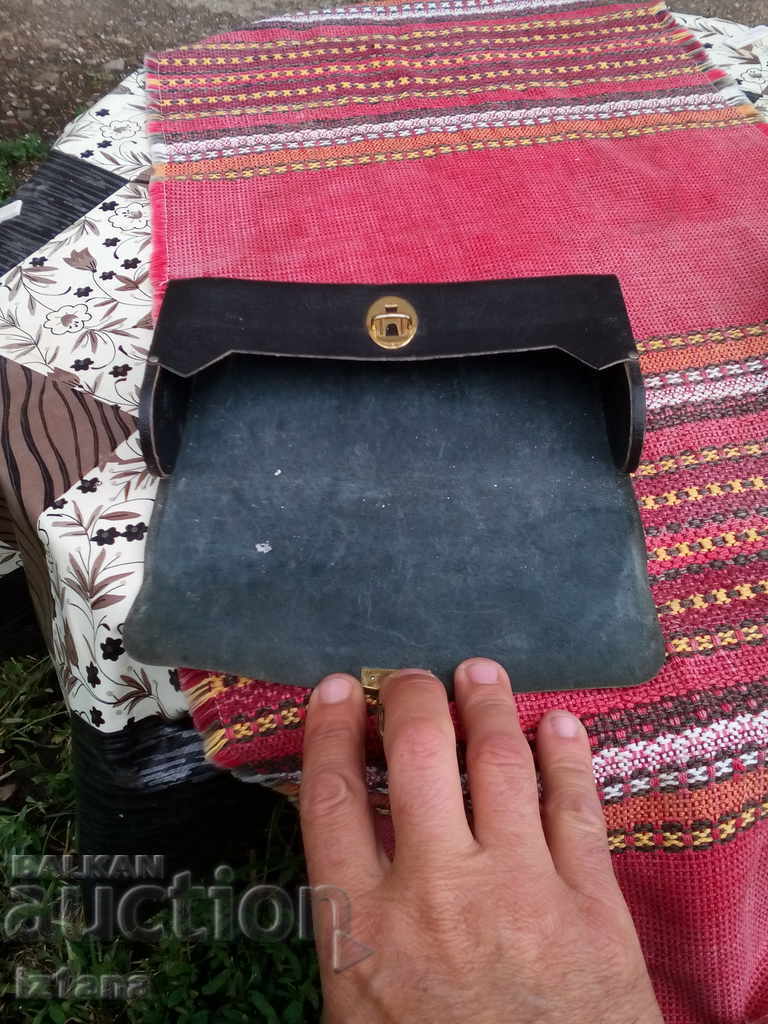 Παλιό δερμάτινο τσαντάκι εργαλείων - 5 Παλιό δερμάτινο τσαντάκι εργαλείων - 5