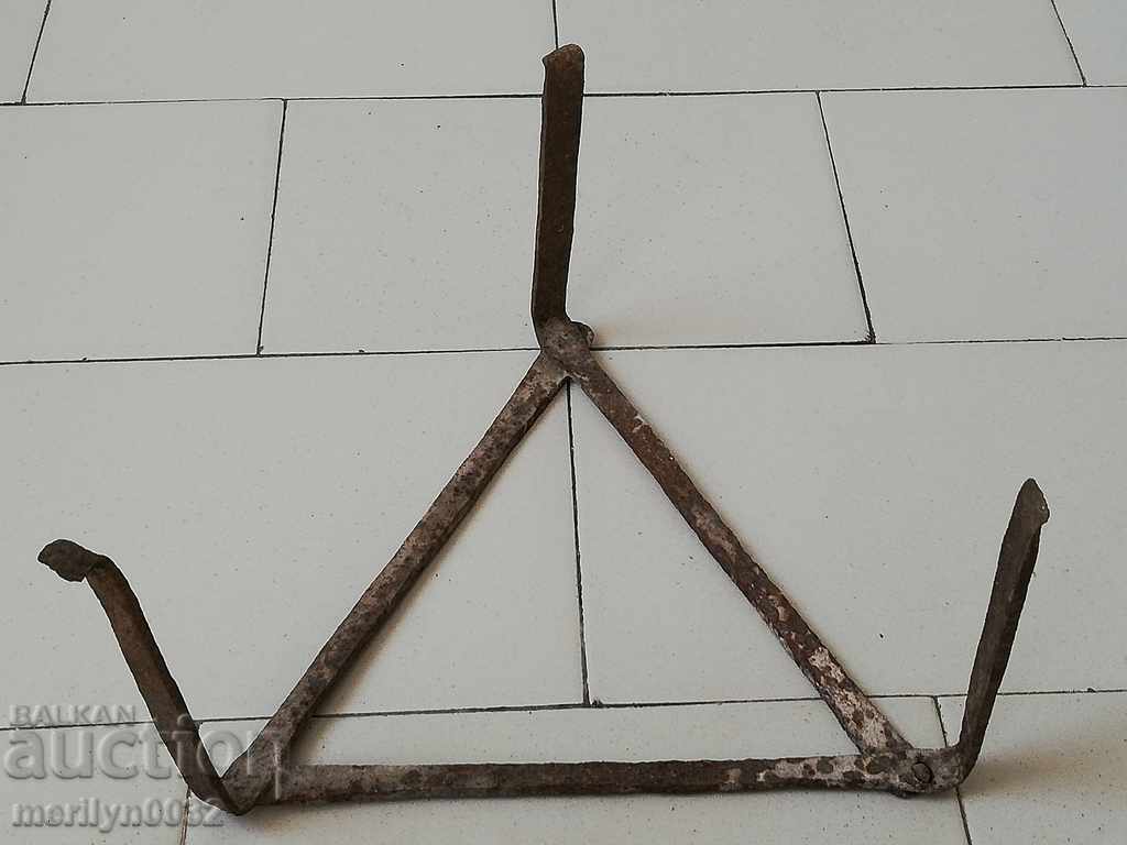 Auction An old forged sack, fireplace, grill, wrought iron Auction An old forged sack, fireplace, grill, wrought iron