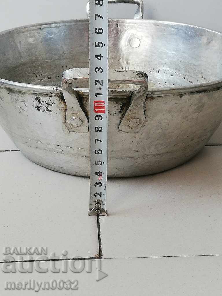 Delivery of Old tin tin copper pot, bakery pan tray pan pan Delivery of Old tin tin copper pot, bakery pan tray pan pan