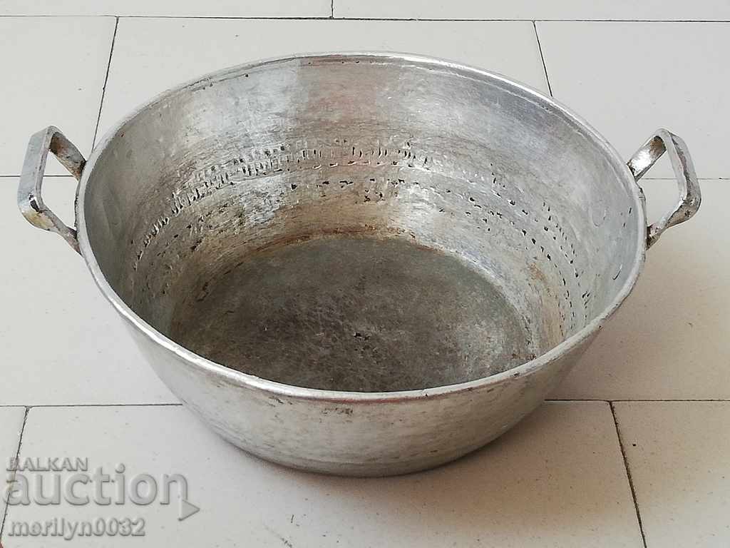 Old tin tin copper pot, bakery pan tray pan pan