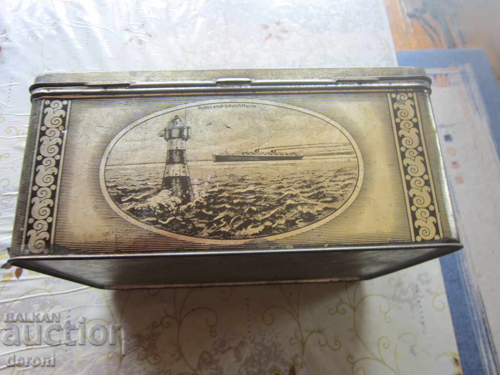 Unique old large tin tin box - 7 Unique old large tin tin box - 7