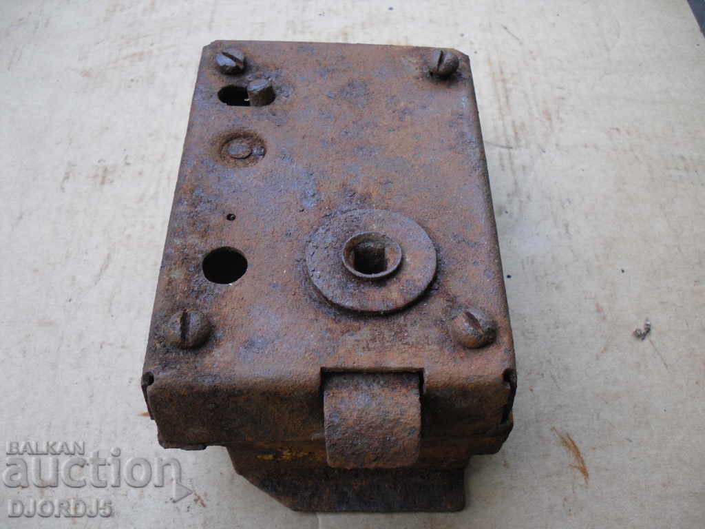 Delivery of Old lock