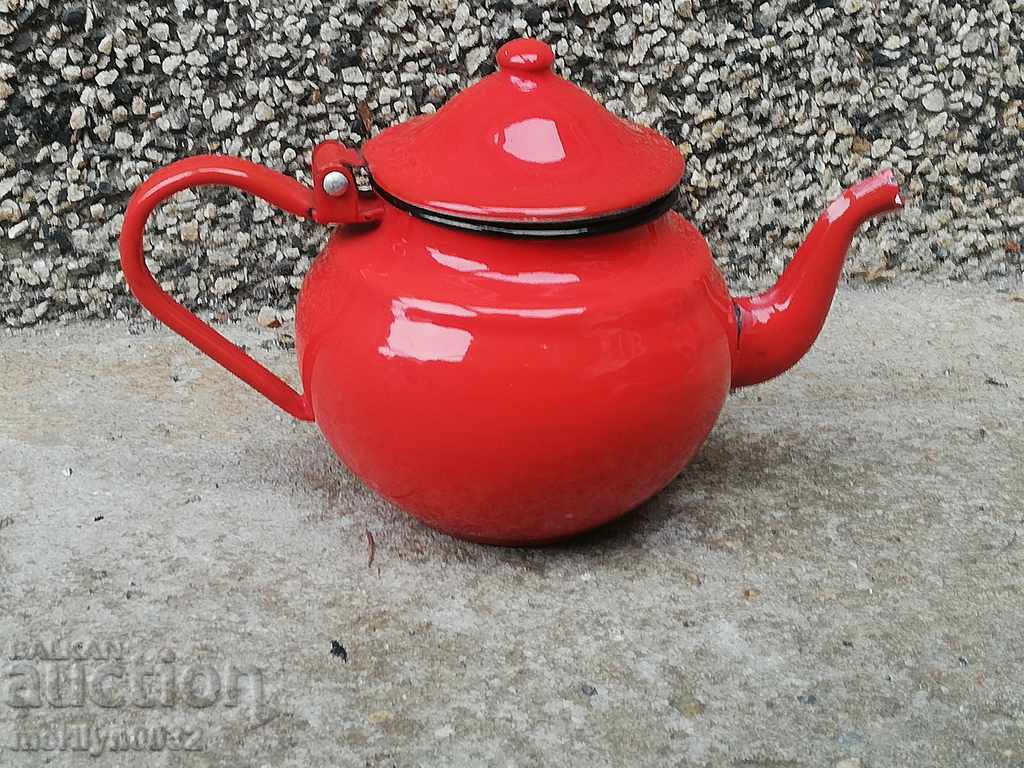 Enamel teapot, enamel bowl with price 35.00 BGN | € 17.90