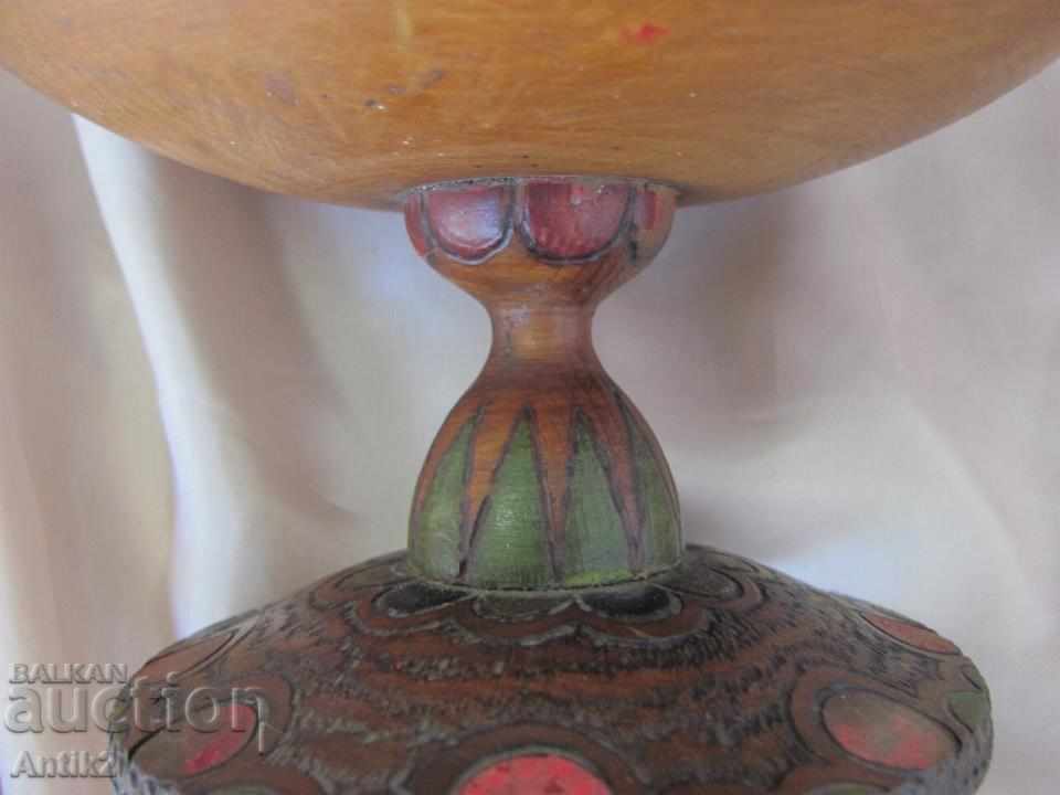 Παράδοση Χειροποίητη ξύλινη μπομπονιέρα του 19ου αιώνα Παράδοση Χειροποίητη ξύλινη μπομπονιέρα του 19ου αιώνα