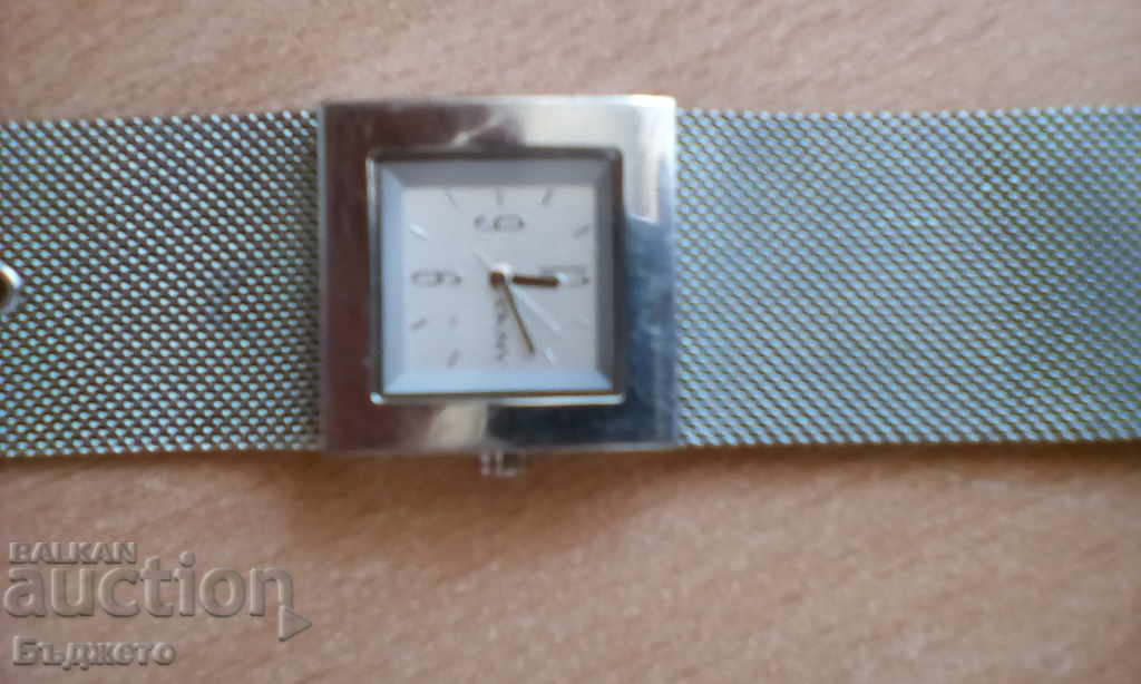 Дамски часовник-"DKNY" с цена € 25.56 | 49.99 лв. Дамски часовник-"DKNY" с цена € 25.56 | 49.99 лв.