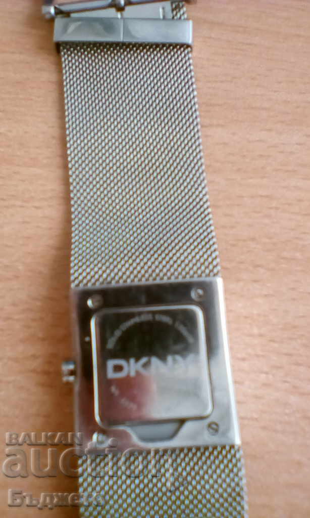 Delivery of Women's watch-"DKNY" Delivery of Women's watch-"DKNY"