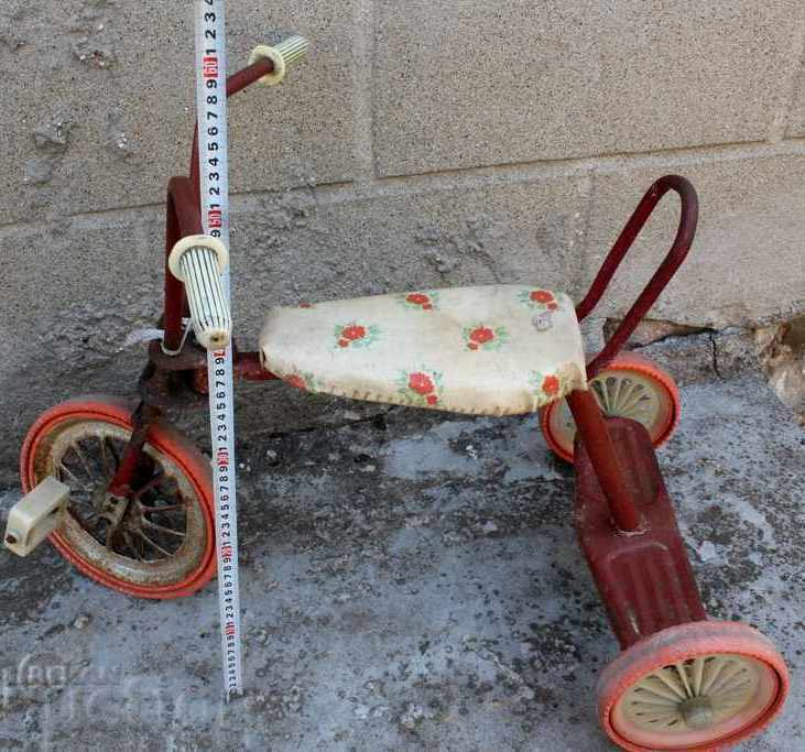 . OLD SOC CHILDREN'S BICYCLE CHILDREN'S WHEEL PEDALS SCOOTER with price 60.00 BGN | € 30.68 . OLD SOC CHILDREN'S BICYCLE CHILDREN'S WHEEL PEDALS SCOOTER with price 60.00 BGN | € 30.68