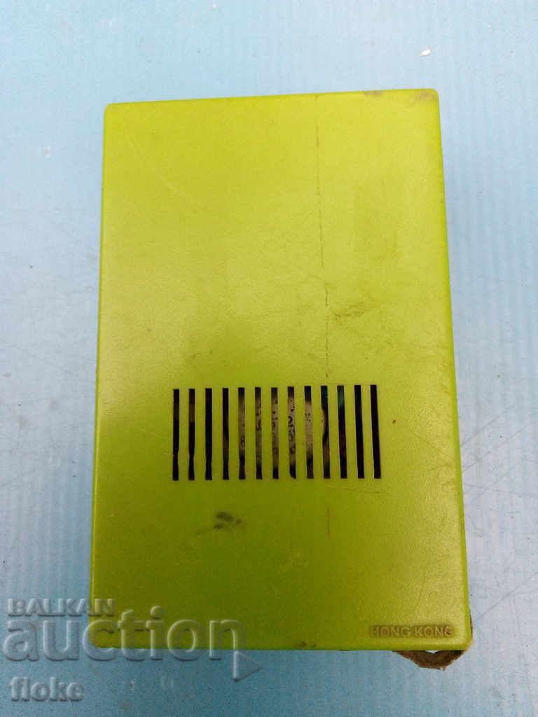 Delivery of Old transistor, radio Delivery of Old transistor, radio