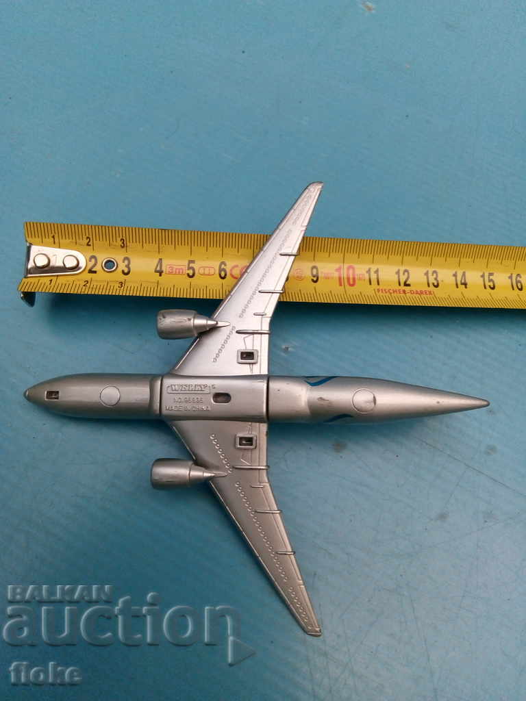 Delivery of Airplane Pattern Delivery of Airplane Pattern