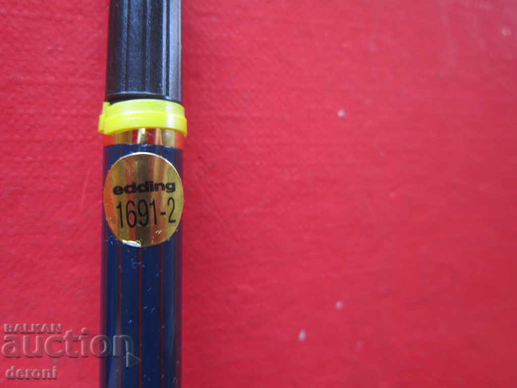 Auction Unique Edding exclusive 2 pen Auction Unique Edding exclusive 2 pen