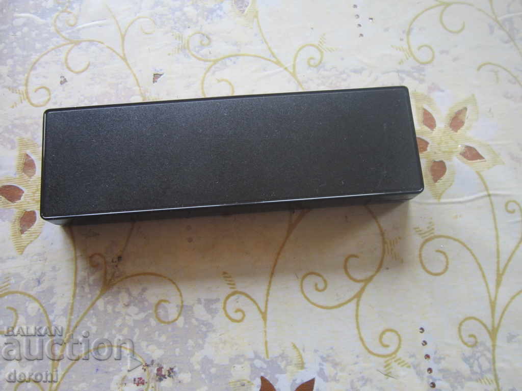 Livrarea Creion stilou original Pen Pen Edding