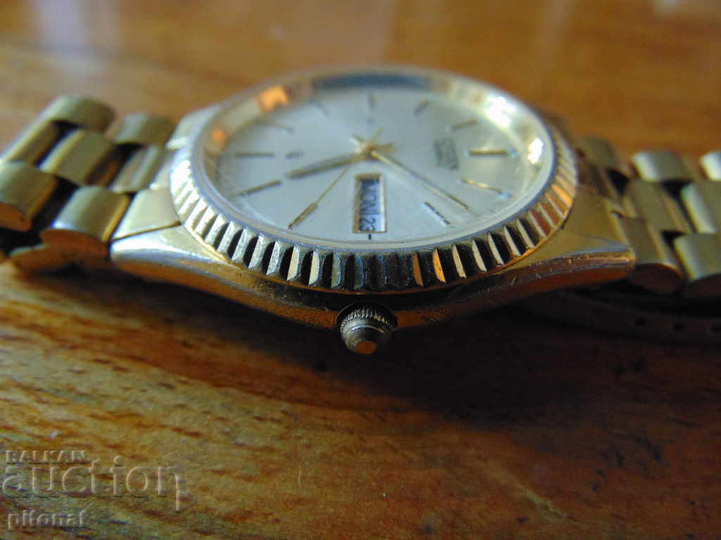 Auction  Collector's watch CITIZEN QUARTZ