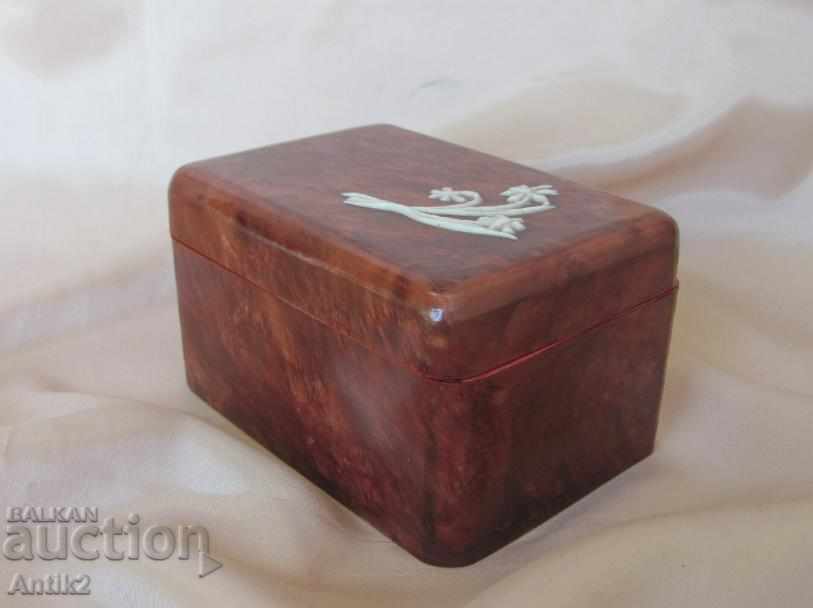 Delivery of Old Wooden Jewelery Box Delivery of Old Wooden Jewelery Box